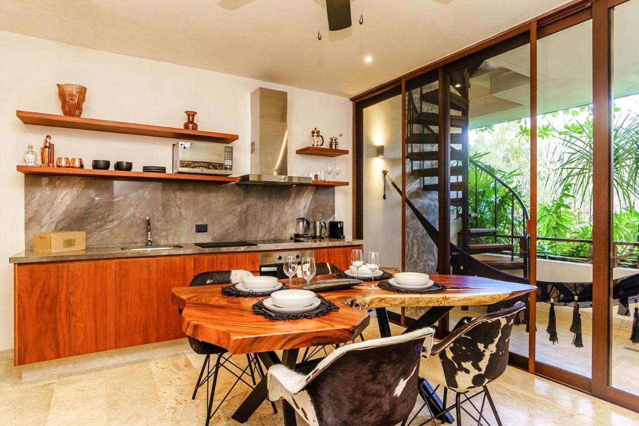 Jungle Luxury In Private Residential Area & Stunning Rooftop By Stella Rentals 툴룸 외부 사진
