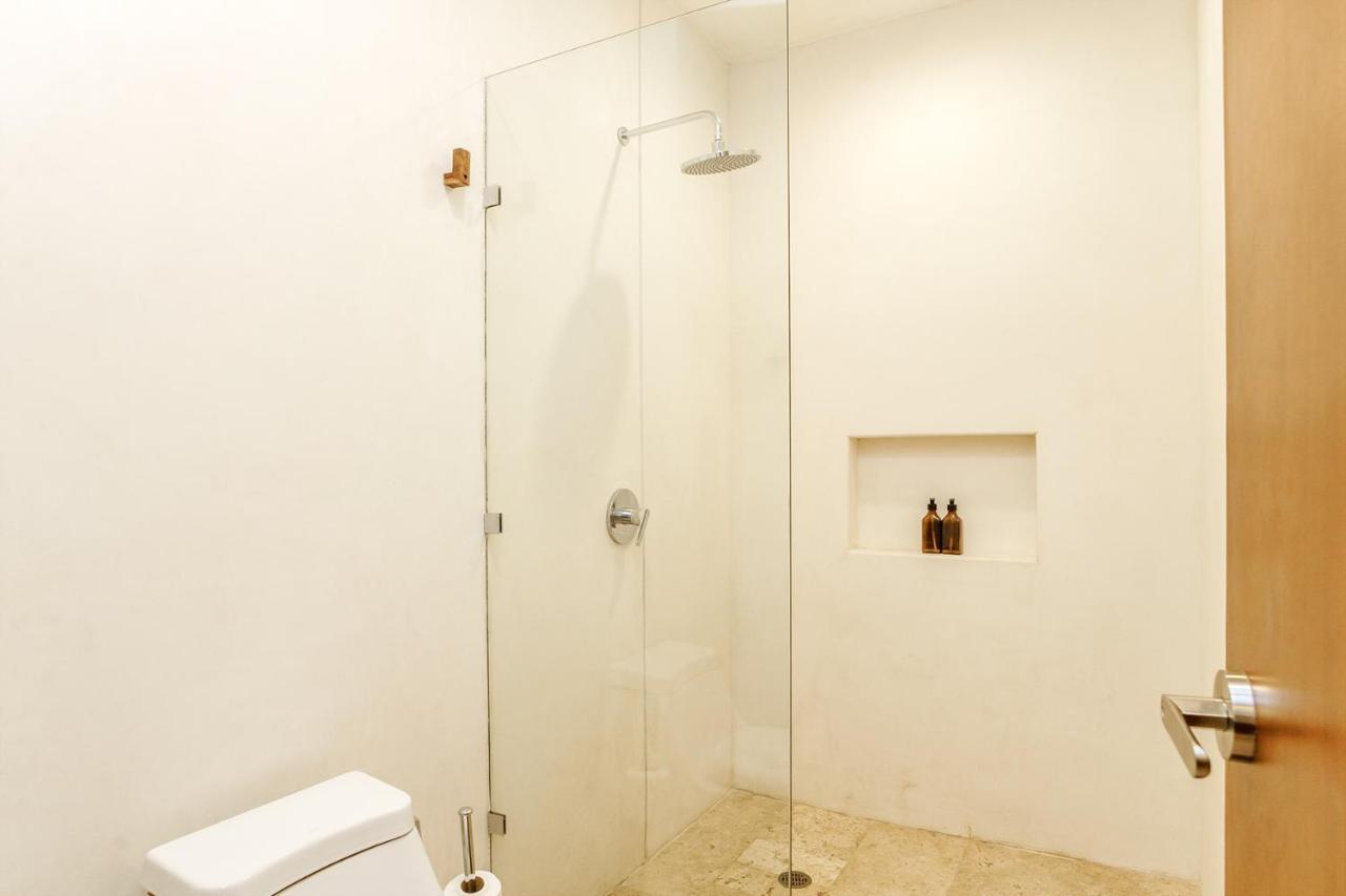 Jungle Luxury In Private Residential Area & Stunning Rooftop By Stella Rentals 툴룸 외부 사진