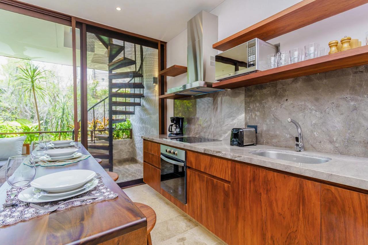 Jungle Luxury In Private Residential Area & Stunning Rooftop By Stella Rentals 툴룸 외부 사진