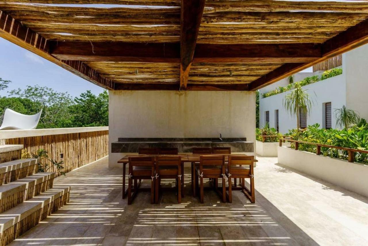 Jungle Luxury In Private Residential Area & Stunning Rooftop By Stella Rentals 툴룸 외부 사진