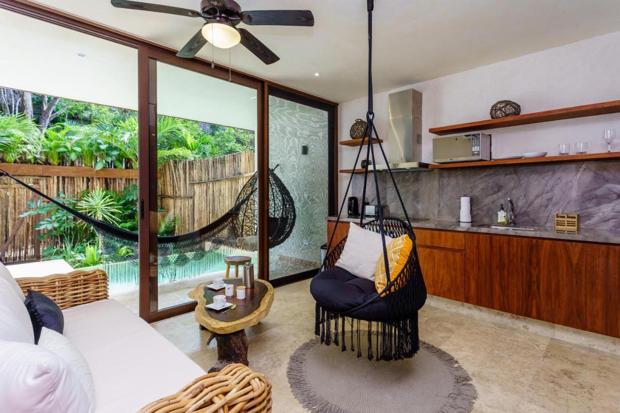 Jungle Luxury In Private Residential Area & Stunning Rooftop By Stella Rentals 툴룸 외부 사진